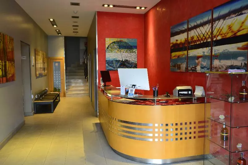 Fotos del hotel Alda Palacio Valdés:  3