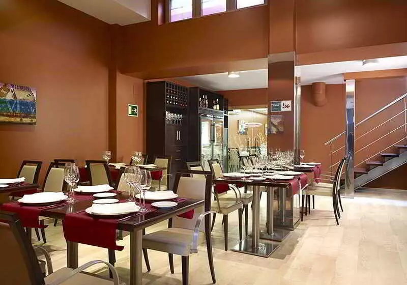 Fotos del hotel Alda Palacio Valdés:  4