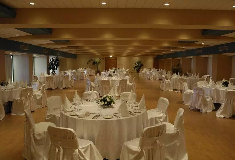 Fotos del hotel Constantinou Bros Athena Royal Beach:  3