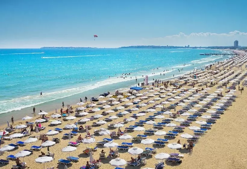 Fotos del hotel Imperial Palace:  9