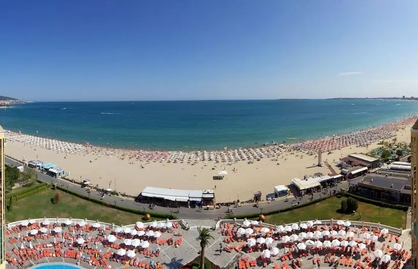 Fotos del hotel Imperial Palace:  5