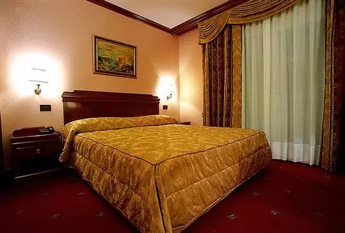 Fotos del hotel President:  16