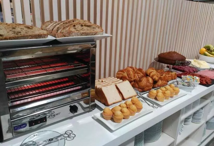 Fotos del hotel Valcarce Ferrol:  11