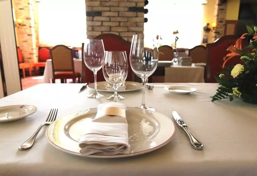 Fotos del hotel Lasa Sport:  17