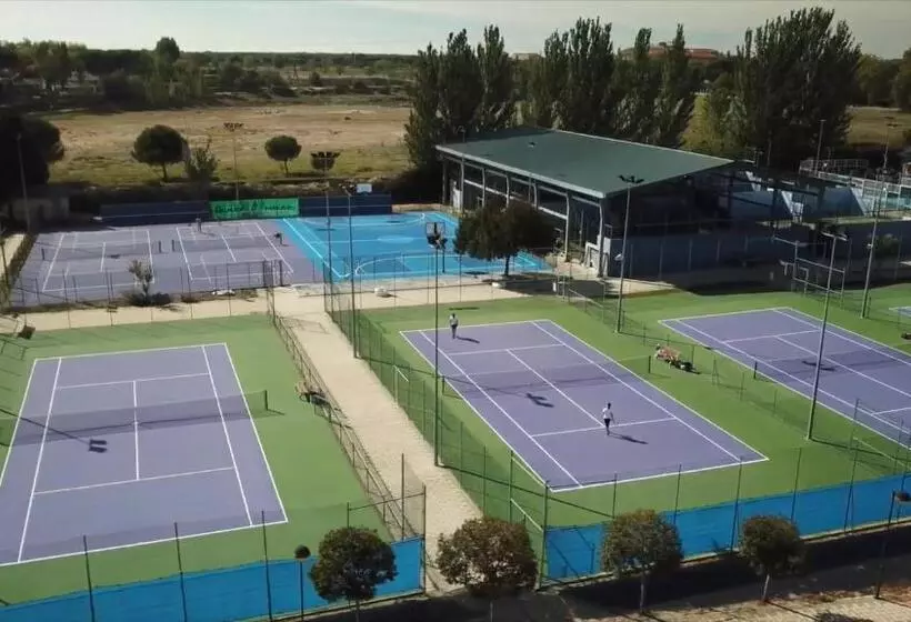 Fotos del hotel Lasa Sport:  16