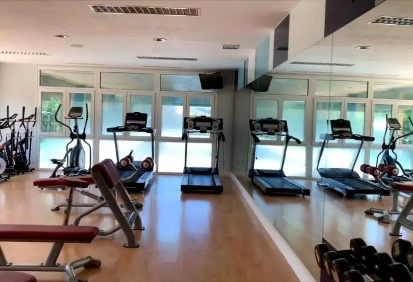 Fotos del hotel Lasa Sport:  11