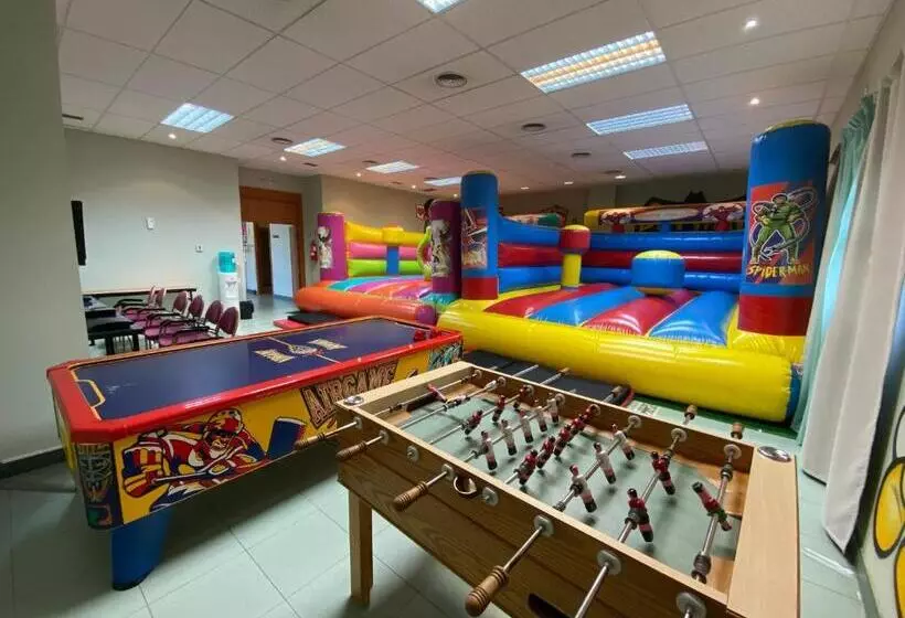 Fotos del hotel Lasa Sport:  19