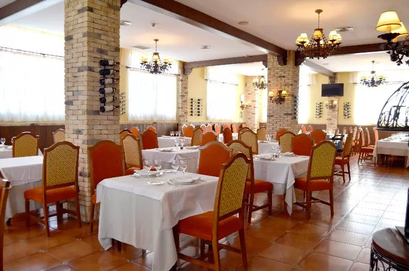 Fotos del hotel Lasa Sport:  5