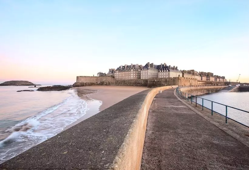 Fotos del hotel The Originals Saintmalo  Des Marins:  24