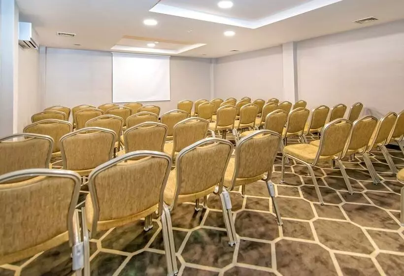 Fotos del hotel Grida City:  14