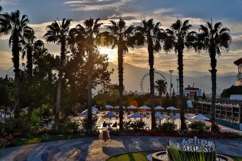 Fotos del hotel Grida City:  20