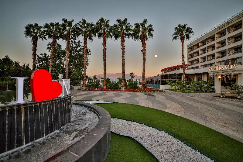 Fotos del hotel Grida City:  24