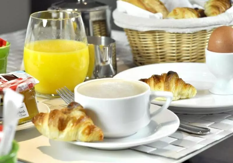 Fotos del hotel Villa Des Ambassadeurs:  2