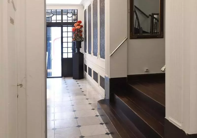 Fotos del hotel Du Théâtre:  12