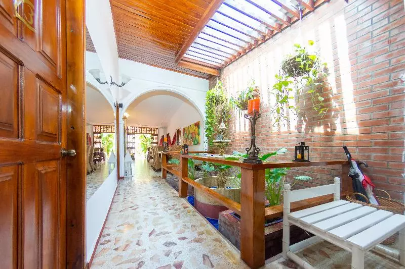 Fotos del hotel Ayenda Casa Cano 1805:  6
