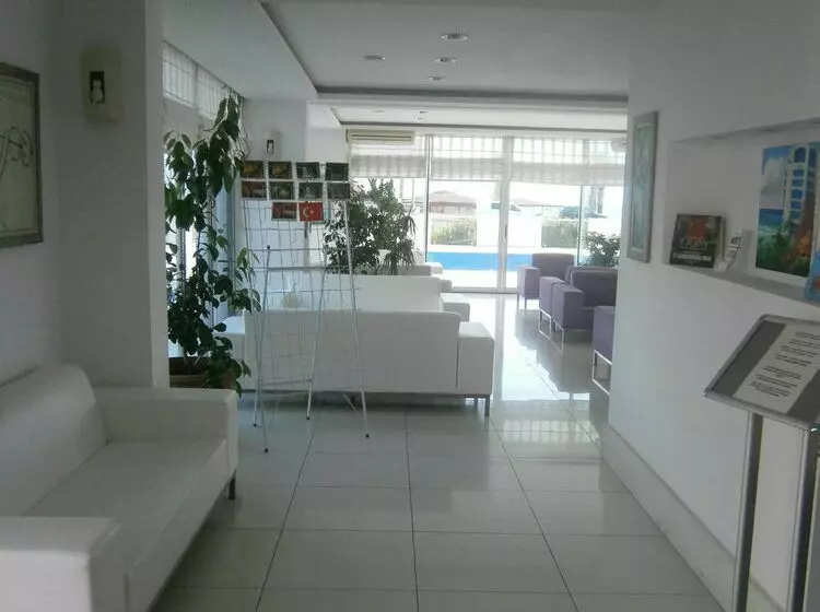 Fotos del hotel Perla Mare:  3