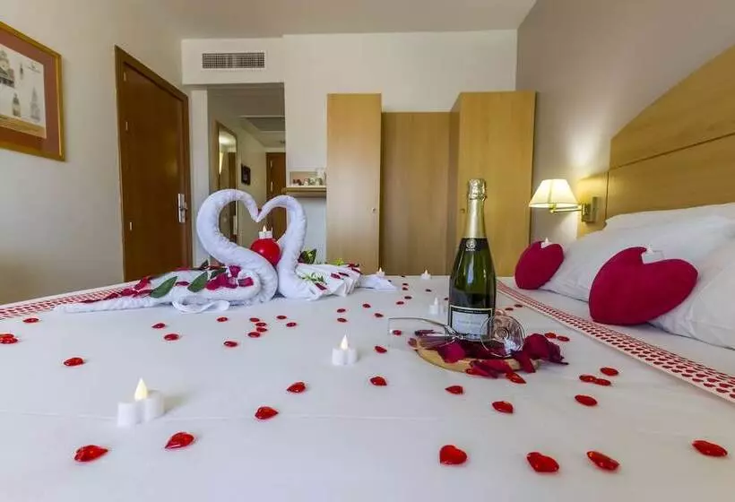 Fotos del hotel Campanile Madrid Alcalá De Henares:  2