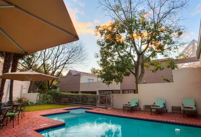 Fotos del hotel Courtyard  Sandton:  3