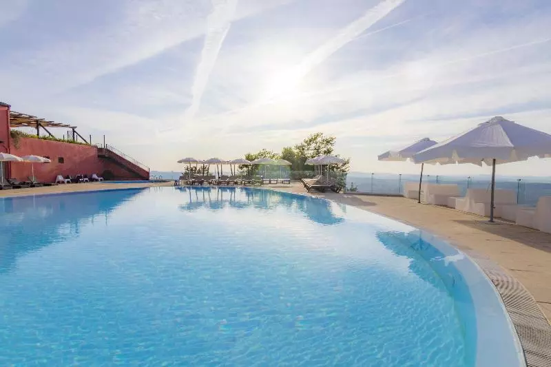 LAM Hotel Dos Carqueijais