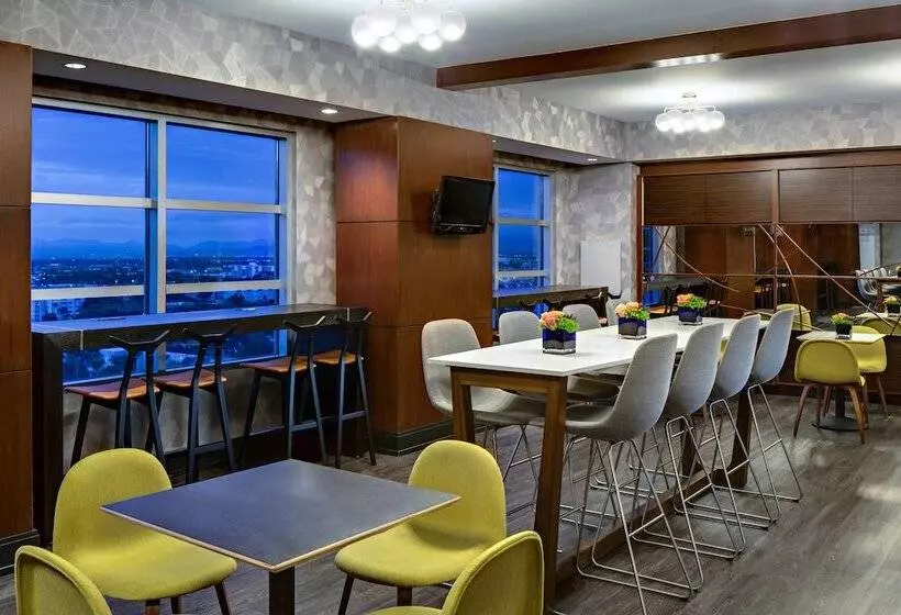 Fotos del hotel Renaissance Las Vegas:  6