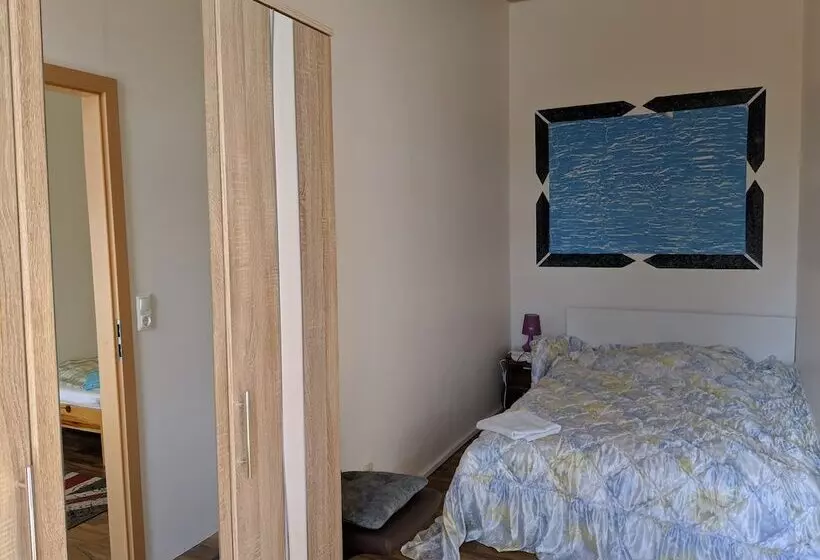 Fotos del hotel Abdalla Apartments:  16