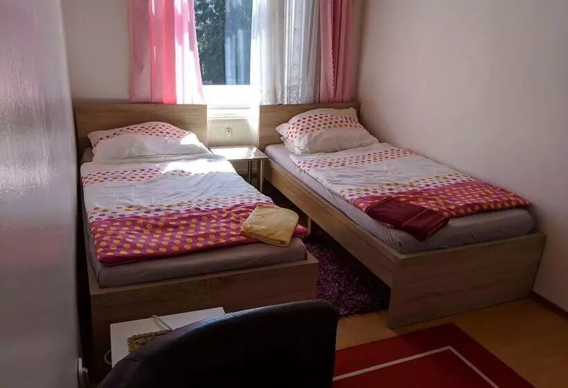 Fotos del hotel Abdalla Apartments:  13