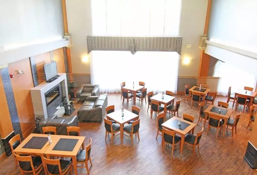 Holiday Inn Express Calgary South, An Ihg