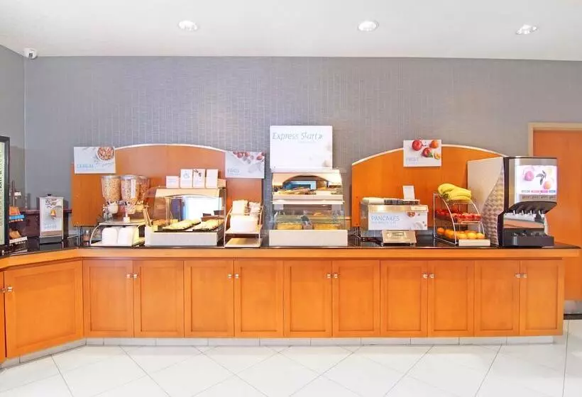 Fotos del hotel Holiday Inn Express Calgary South, An Ihg:  8