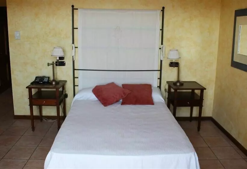 Fotos del hotel Hospedería Castillo del Papa Luna:  23