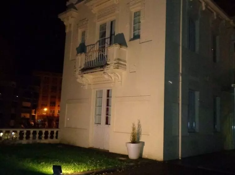 Fotos del hotel Villa De Betanzos:  8