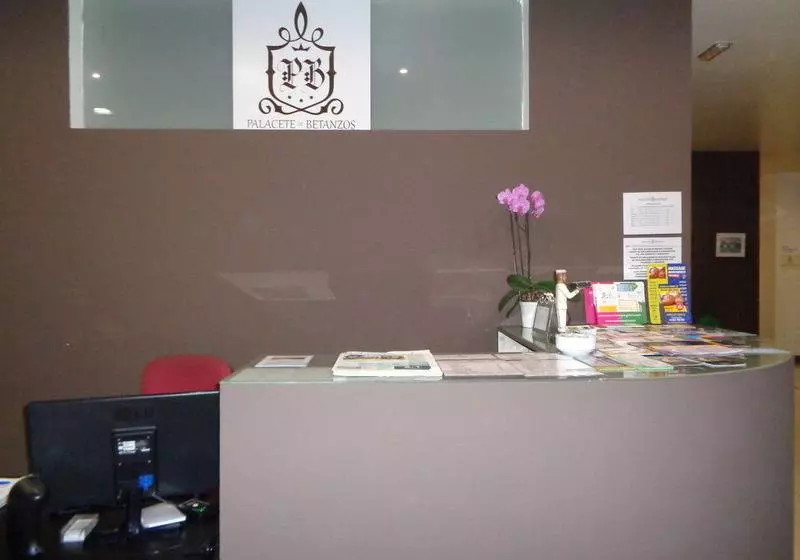 Fotos del hotel Villa De Betanzos:  4