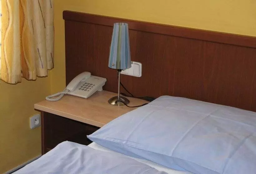 Fotos del hotel Apart Austria Suites:  17