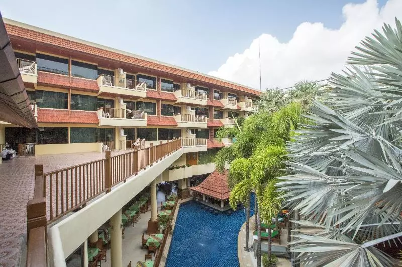 Fotos del hotel Baumanburi:  17