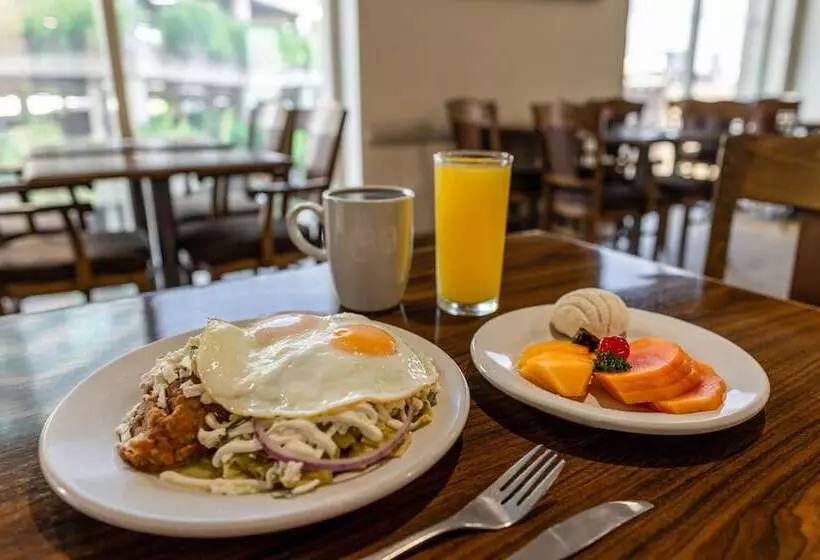 Fotos del hotel Four Points By Sheraton Galerias Monterrey:  6