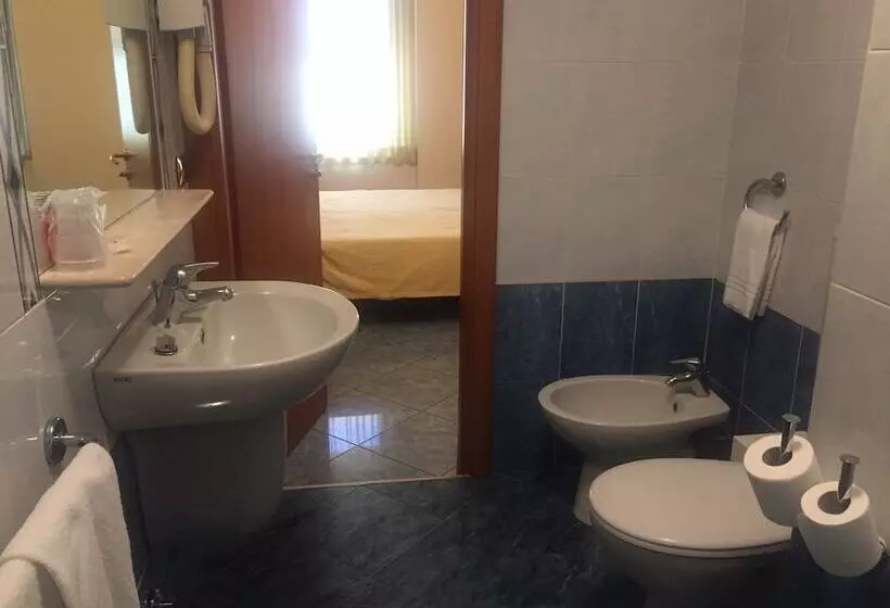 Fotos del hotel Keb:  5