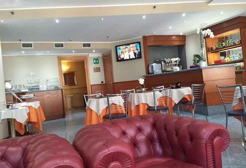 Fotos del hotel Keb:  8