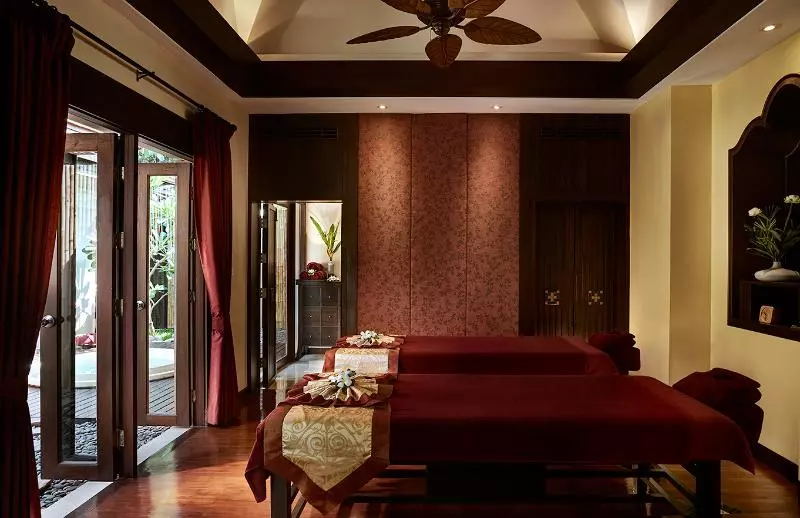 Rawi Warin Resort And Spa