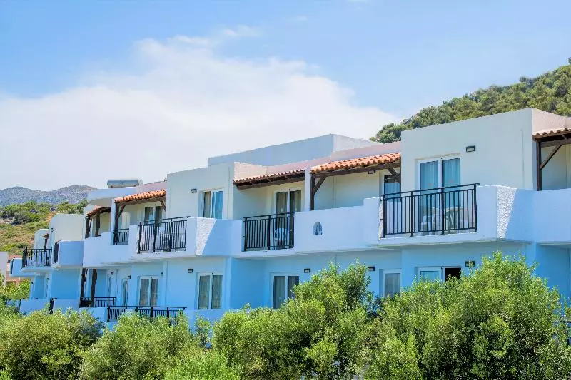 Fotos del hotel Semiramis Village:  17