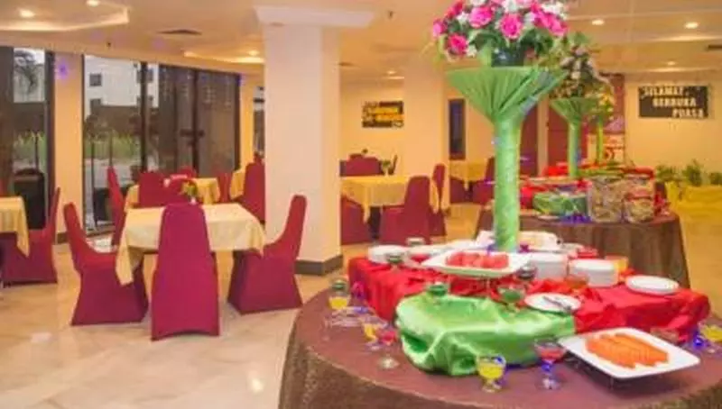 Fotos del hotel Hotel Grand Crystal:  5