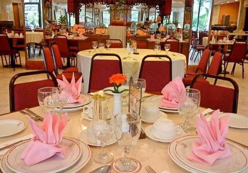 Fotos del hotel Hotel Grand Crystal:  11
