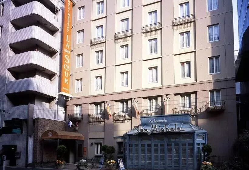 Monterey La Soeur Ginza