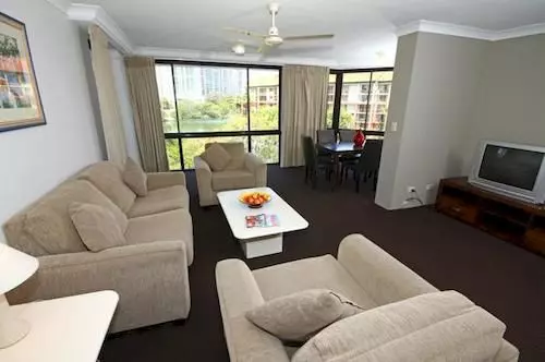 Fotos del hotel Surfers Plaza Resort:  18