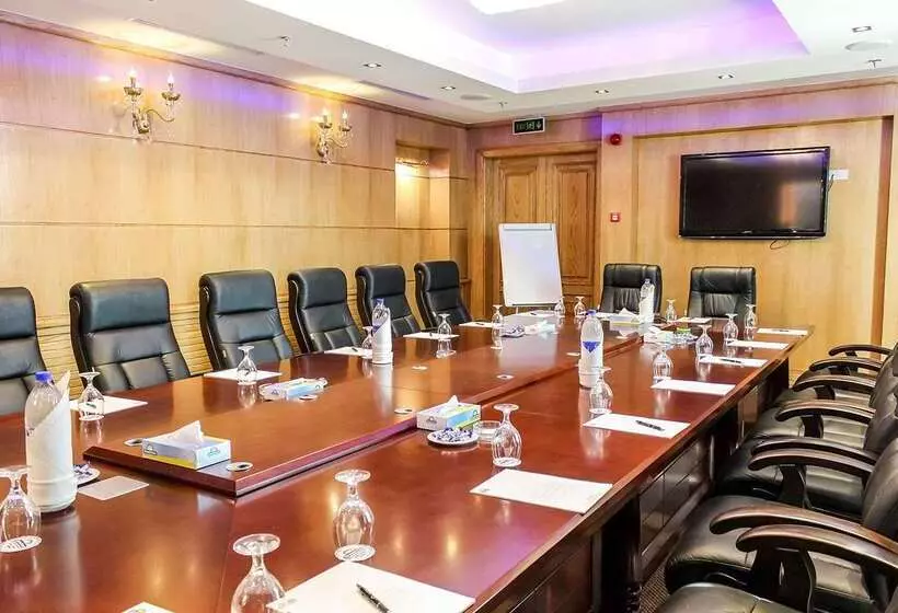 Fotos del hotel Days Inn By Wyndham Hotel Suites Amman:  12