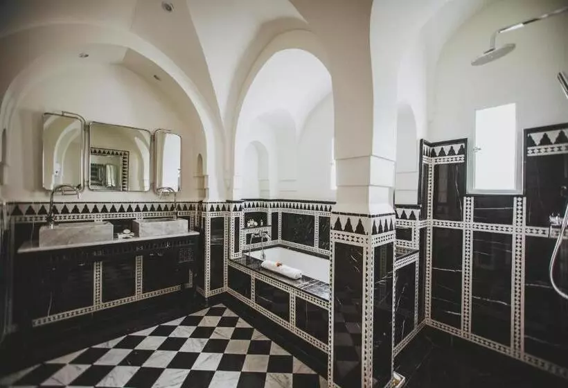 Fotos del hotel Les Deux Tours:  14