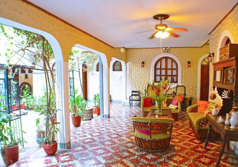 Fotos del hotel Los Balcones Leon:  17