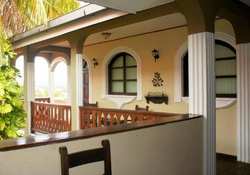 Fotos del hotel Los Balcones Leon:  8