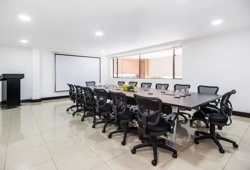 Fotos del hotel Andes Plaza:  9