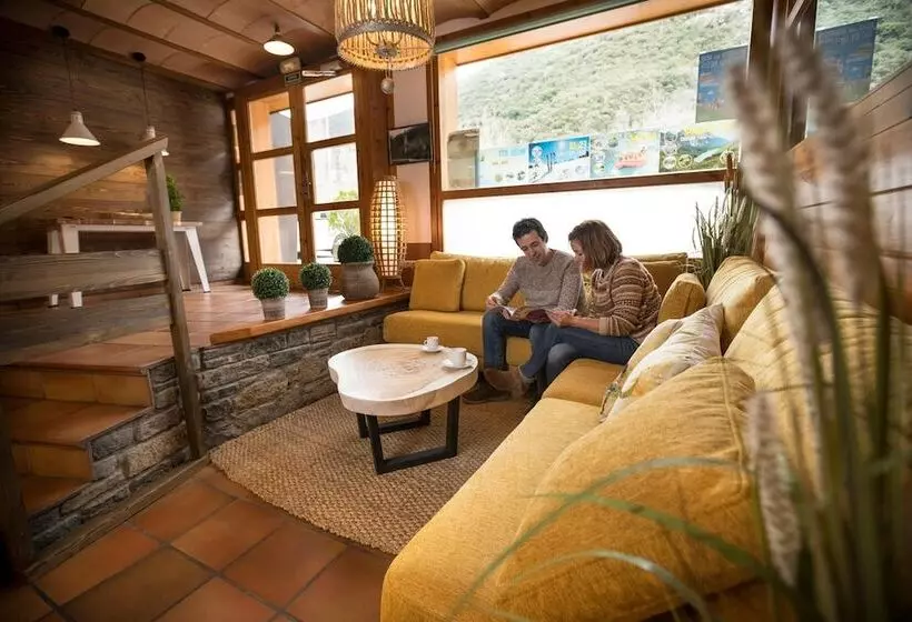 Fotos del hotel Restaurante Les Brases:  15