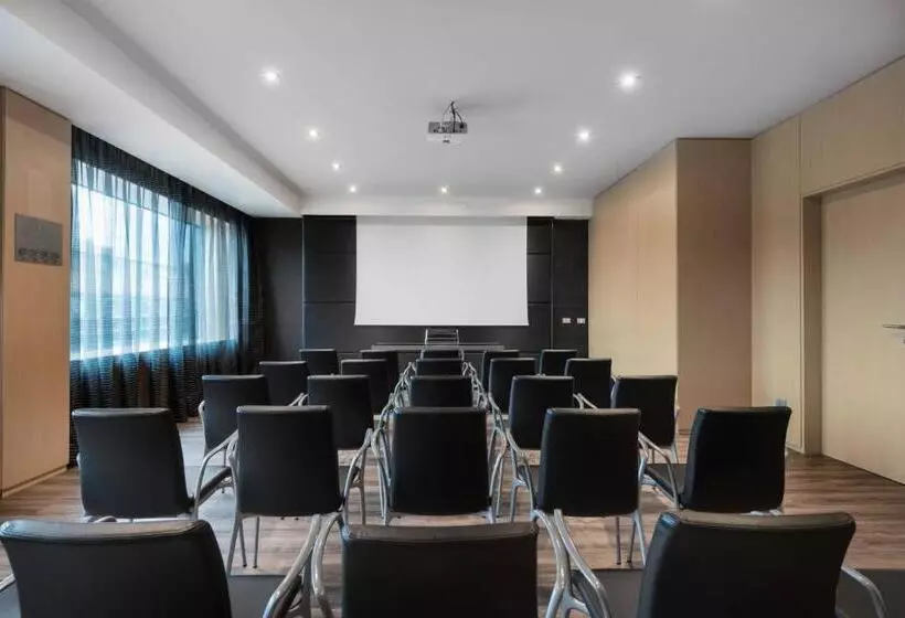 Fotos del hotel Ac  Milano By Marriott:  23