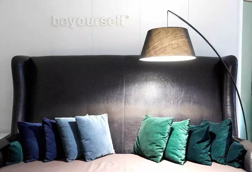 Fotos del hotel Chic & Basic Born Boutique:  8